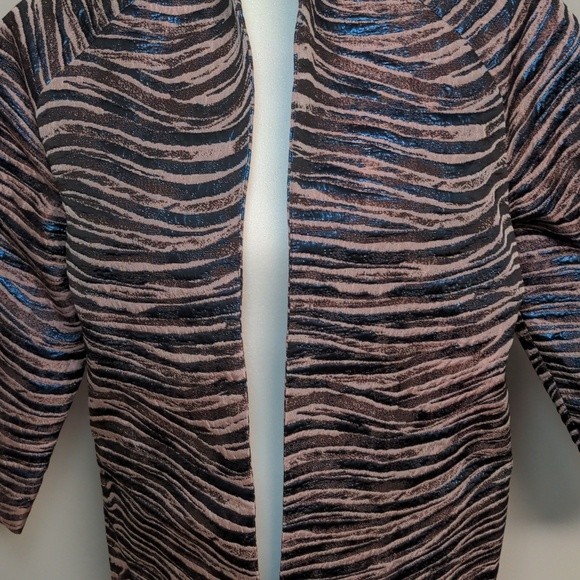 Misook Zebra Print Metallicized Long Sleeve Open Front Blazer Size‎ Small - Picture 4 of 15